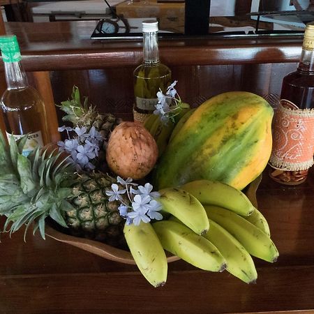 Le Zahir Lodge Ambatoloaka  Bagian luar foto