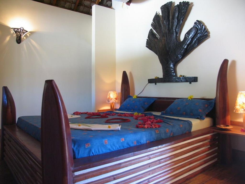 Le Zahir Lodge Ambatoloaka  Ruang foto